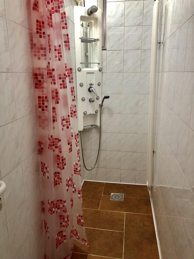 Albergue Twc Belgrado Exterior foto