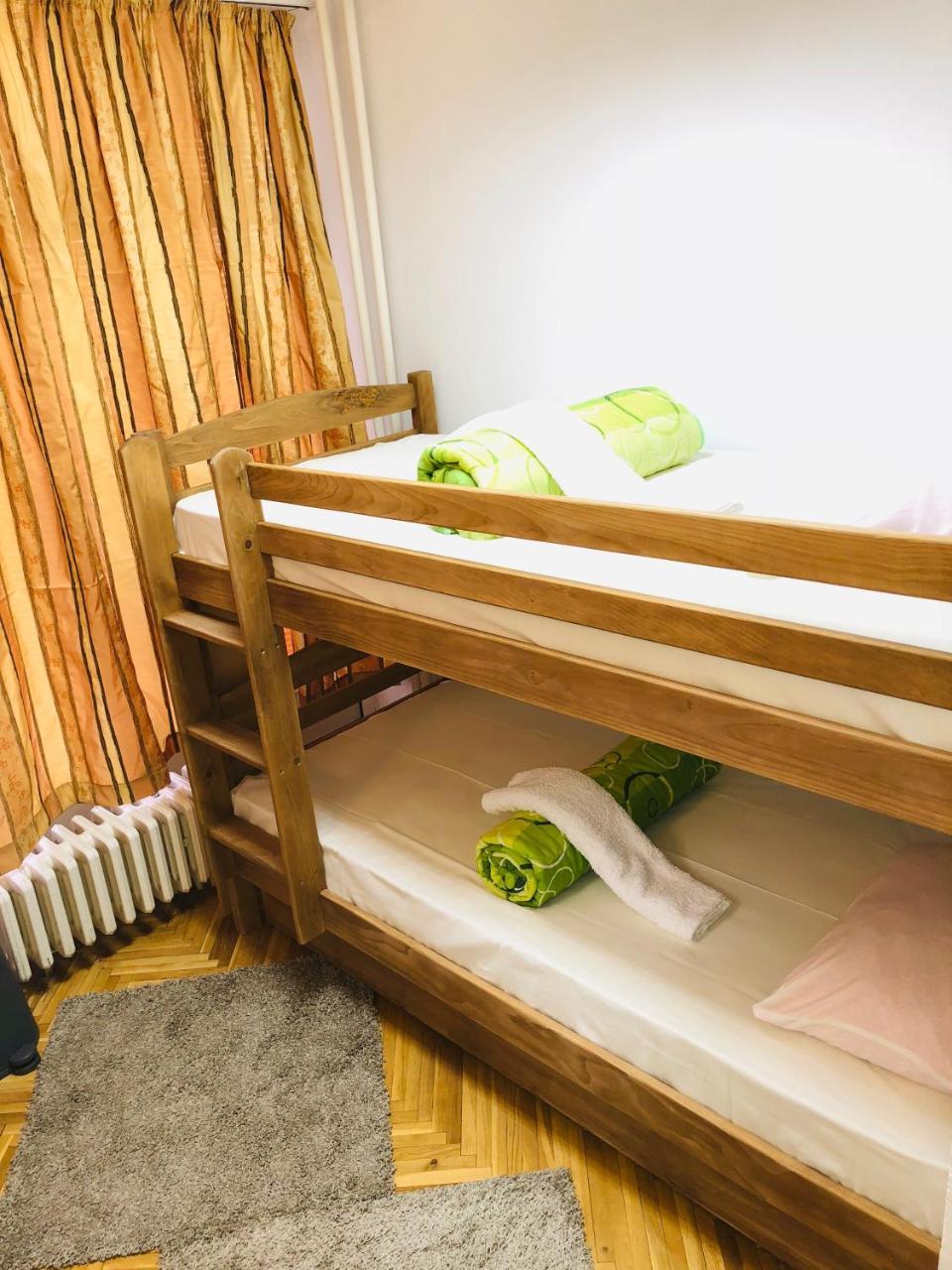 Albergue Twc Belgrado Exterior foto
